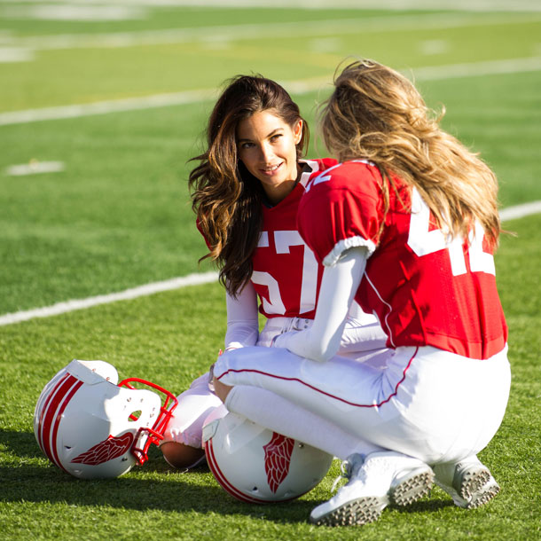 super-bowl-XLIX-2015-valentines-day-lily-behati-behind-the-scenes-victorias-secret